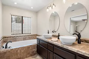 12790 Amberwood Ln, Victorville, CA 92395 - Photo 22