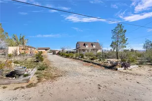 31420 Rabbit Springs Ln, Lucerne Valley, CA 92356 - Photo 68