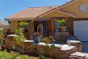 11771 Dana Dr, Adelanto, CA 92301 - Photo 16