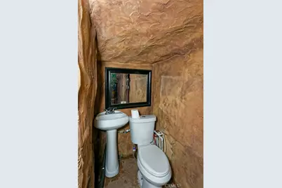 11771 Dana Drive, Adelanto, CA 92301 - Photo 20
