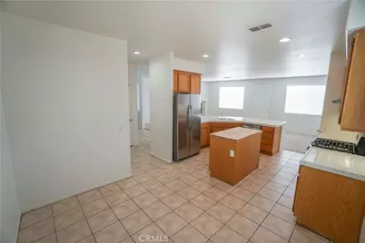 11625 Danielle, Adelanto, CA 92301 - Photo 8