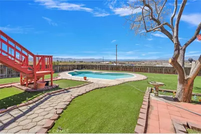 22677 Dexter, Apple Valley, CA 92307 - Photo 38