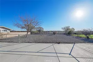 13395 Driftwood Dr, Victorville, CA 92395 - Photo 28