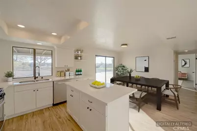 13395 Driftwood Drive, Victorville, CA 92395 - Photo 10