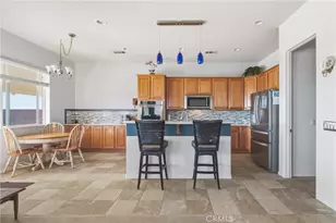 11090 Dandelion Ln, Apple Valley, CA 92308 - Photo 10