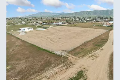 21637 Del Oro, Apple Valley, CA 92308 - Photo 14