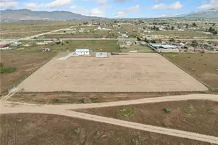 21637 Del Oro, Apple Valley, CA 92308 - Photo 10