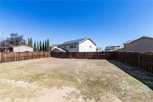 13816 Grant, Oak Hills, CA 92344 - Photo 36