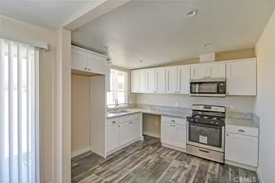 20578 Nisqually, Apple Valley, CA 92308 - Photo 6