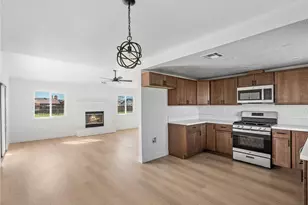 16548 Quinnault, Apple Valley, CA 92307 - Photo 14
