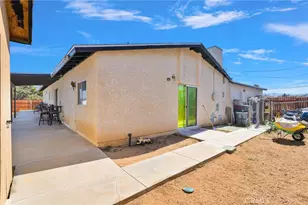 18492 Hinton St, Hesperia, CA 92345 - Photo 44