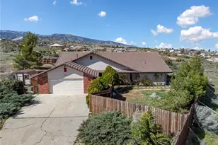 8672 Sierra Vista, Phelan, CA 92371 - Photo 26