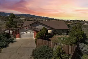 8672 Sierra Vista, Phelan, CA 92371 - Photo 2