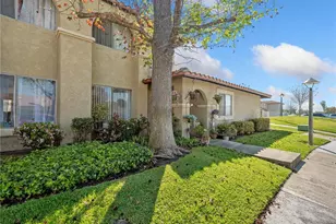 12635 Franklin Ct, Chino, CA 91710 - Photo 2