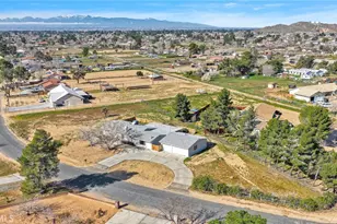 14450 Jicarilla, Apple Valley, CA 92307 - Photo 48