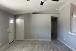 15009 Temecula Rd, Apple Valley, CA 92307 - Photo 8