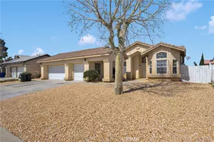 14392 Del Amo Dr, Victorville, CA 92392 - Photo 1