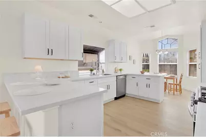 14392 Del Amo Drive, Victorville, CA 92392 - Photo 12