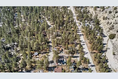 5806 Victorville, Wrightwood, CA 92397 - Photo 40