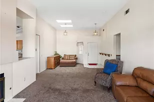 15208 Indian Springs Dr, Victorville, CA 92394 - Photo 6