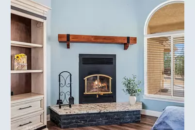 6232 Coriander, Oak Hills, CA 92344 - Photo 16