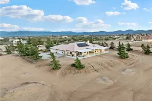 6232 Coriander, Oak Hills, CA 92344 - Photo 6