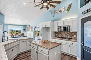 6232 Coriander, Oak Hills, CA 92344 - Photo 22