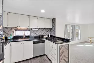 15251 Village Dr, Victorville, CA 92394 - Photo 10