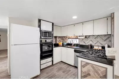 15251 Village Drive #52, Victorville, CA 92394 - Photo 12