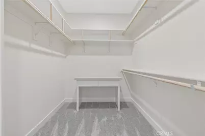 18826 Valencia, Hesperia, CA 92345 - Photo 32