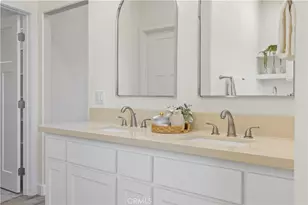 18826 Valencia, Hesperia, CA 92345 - Photo 30