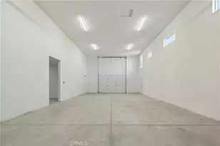 18826 Valencia, Hesperia, CA 92345 - Photo 46