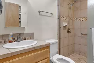 9037 5th Ave, Hesperia, CA 92345 - Photo 16