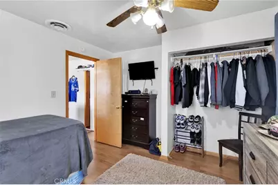 9037 5th Avenue, Hesperia, CA 92345 - Photo 28