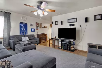 9037 5th Avenue, Hesperia, CA 92345 - Photo 12