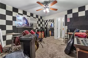 35977 Hill View St, Yermo, CA 92398 - Photo 8