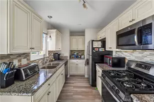 35977 Hill View St, Yermo, CA 92398 - Photo 2