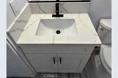 22134 Broken Lance, Apple Valley, CA 92307 - Photo 8