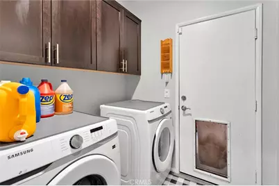 8179 Taft, Oak Hills, CA 92344 - Photo 36