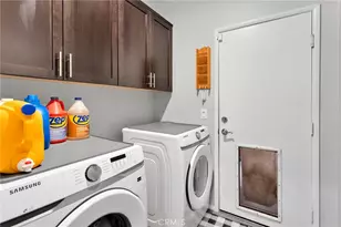 8179 Taft, Oak Hills, CA 92344 - Photo 36