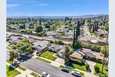 23106 Baltar, West Hills, CA 91304 - Photo 24