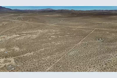 714 Esaw Road, Lucerne Valley, CA 92356 - Photo 2
