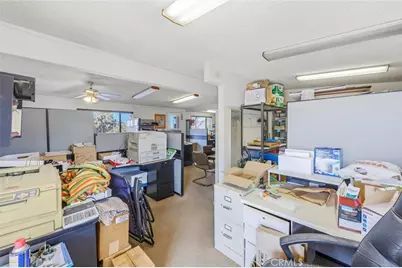 3407 Hwy 2, Pinon Hills, CA 92372 - Photo 32