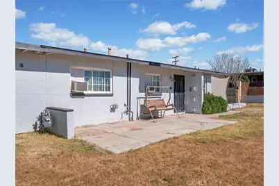 17382 Neptune, Victorville, CA 92394 - Photo 22