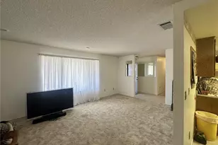 9239 Joshua, Apple Valley, CA 92308 - Photo 8