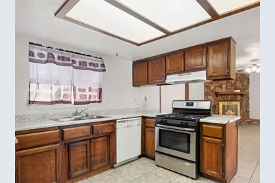 11935 Wapato Road, Apple Valley, CA 92308 - Photo 14