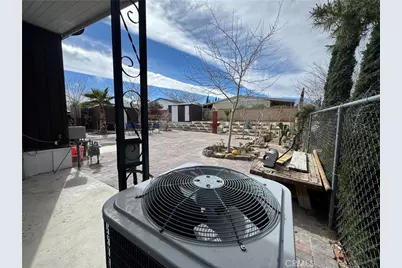 13870 Rodeo, Victorville, CA 92395 - Photo 10