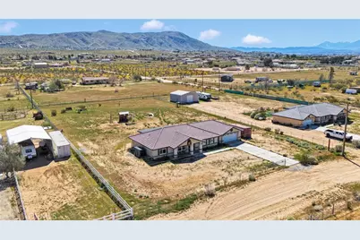 23661 Laurel, Apple Valley, CA 92308 - Photo 46