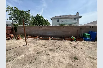 13249 Sea Gull, Victorville, CA 92395 - Photo 4