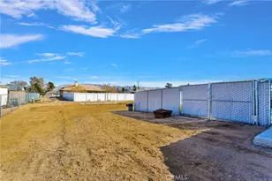 7491 Newhall, Hesperia, CA 92345 - Photo 50